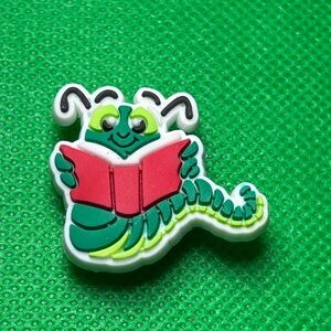 🌼 (5/$10 or 10/$15) NEW “I LOVE School” Croc Charm Collection Bookworm